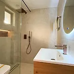 Sirena Bay House And Luxury Protaras