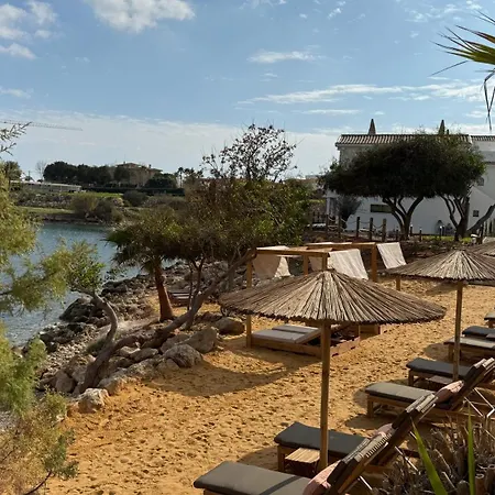 Lägenhetshotell Sirena Bay House And Luxury 4*