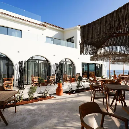 Sirena Bay House And Luxury Lägenhetshotell
