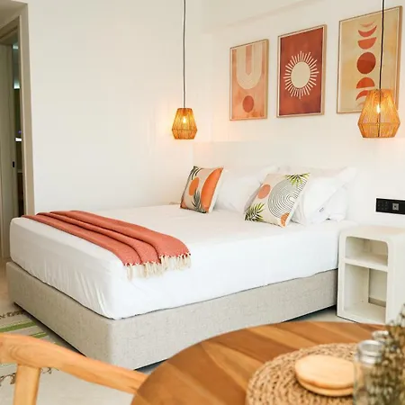 Sirena Bay House And Luxury 4*