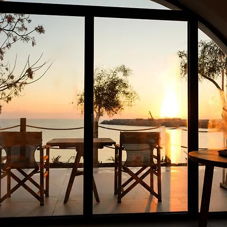 Sirena Bay House And Luxury Lägenhetshotell 4*