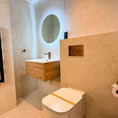 Sirena Bay House And Luxury 아파트호텔