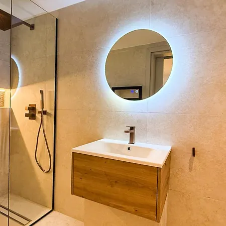 Sirena Bay House And Luxury