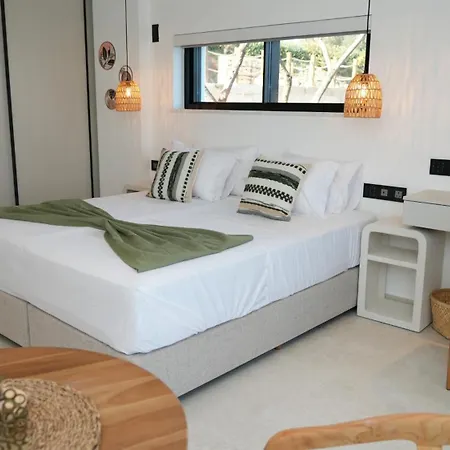 Sirena Bay House And Luxury 4*