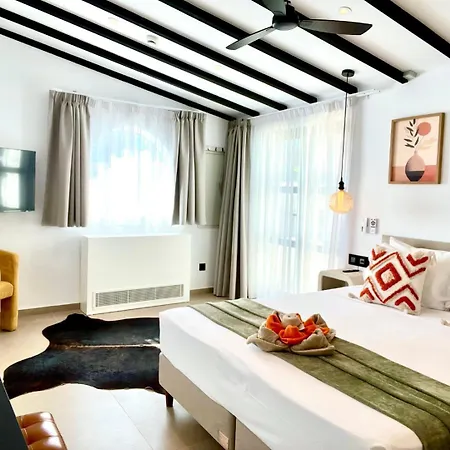 아파트호텔 Sirena Bay House And Luxury