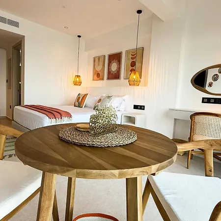 Sirena Bay House And Luxury 4* 普罗塔拉斯