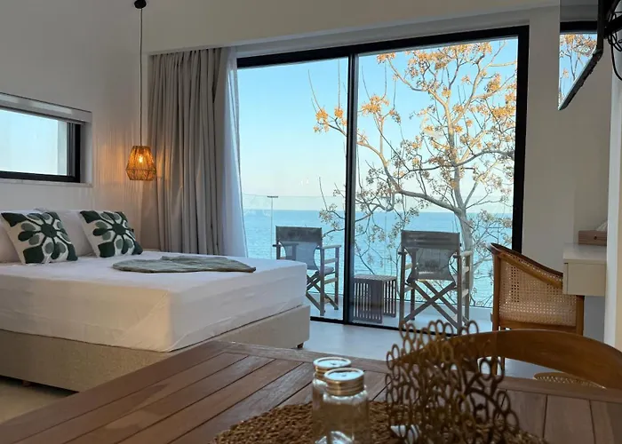 Sirena Bay House And Luxury 4*