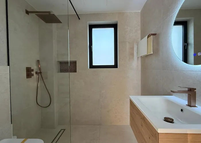 Sirena Bay House And Luxury