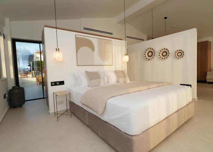 Lejlighedshotel Sirena Bay House And Luxury