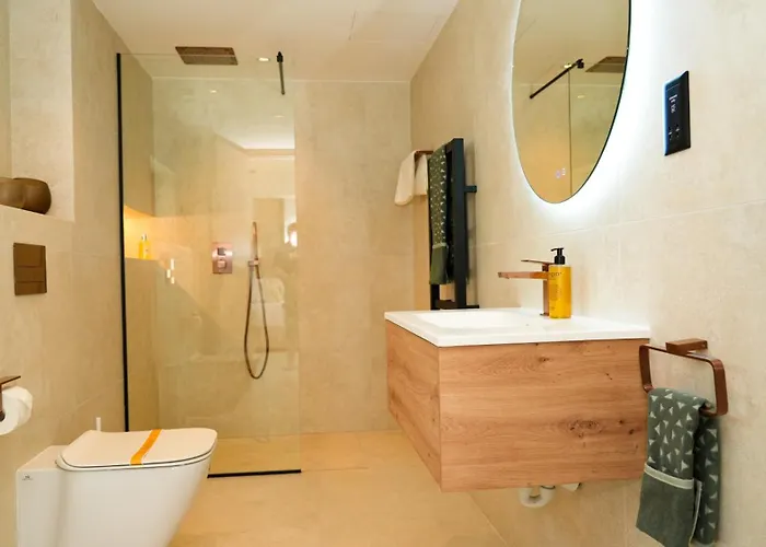 Sirena Bay House And Luxury Lejlighedshotel