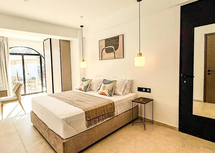 Lejlighedshotel Sirena Bay House And Luxury